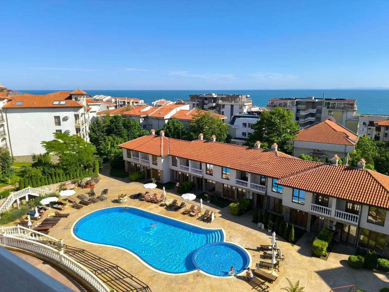 Dom-El Real Apartments 3 - Sveti Vlas Buitenkant foto