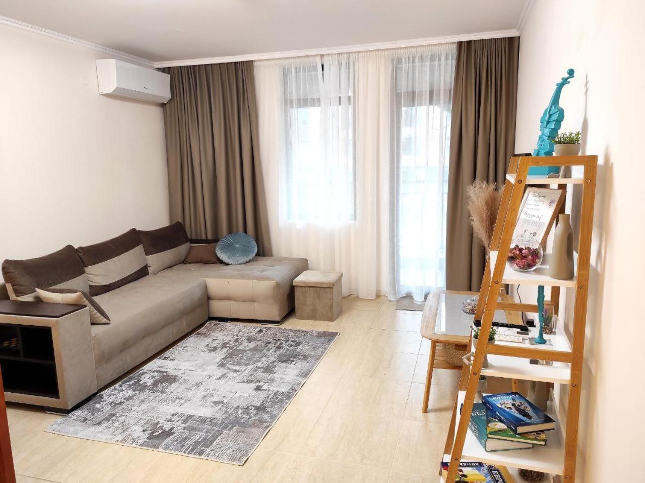 Dom-El Real Apartments 3 - Sveti Vlas Buitenkant foto