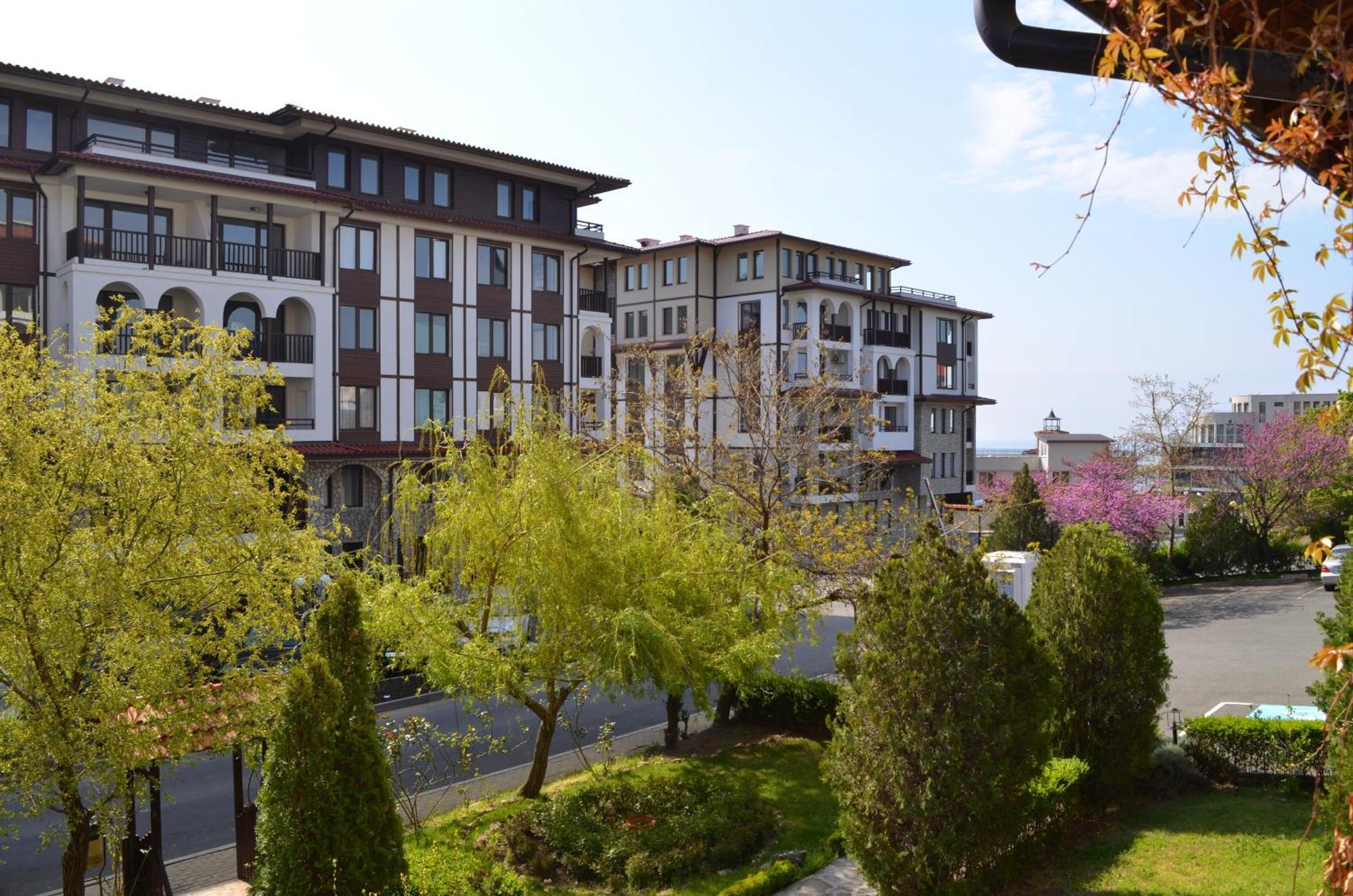 Dom-El Real Apartments 3 - Sveti Vlas Buitenkant foto