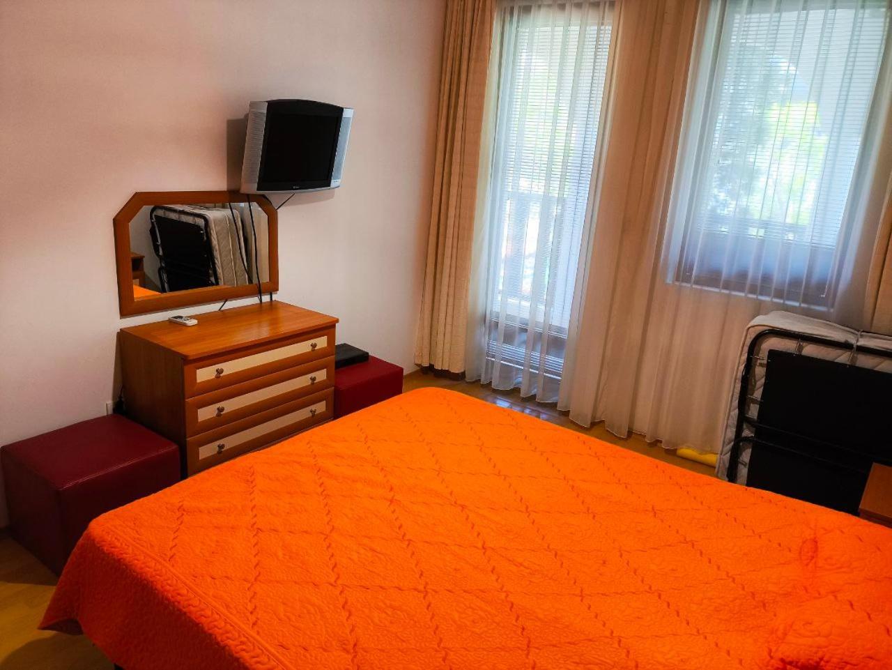 Dom-El Real Apartments 3 - Sveti Vlas Buitenkant foto